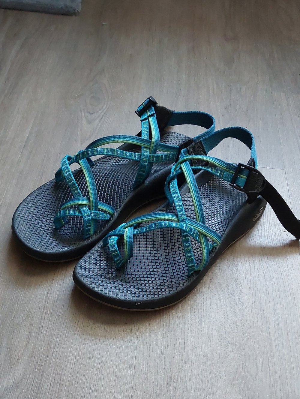 Chaco Z/2 Sandals (Women's US 11)